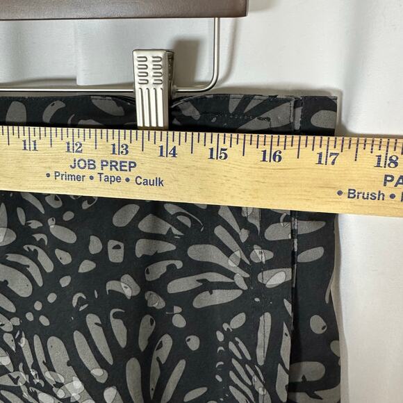 RipSkirt Hawaii Adjustable Wrap Skirt Length 1 Black Floral Sz L‎ Beach Resort - Picture 8 of 9